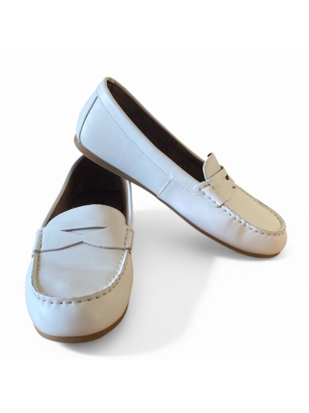 White Mountain Leather Deutzia Loafers  Size 10M White Flats